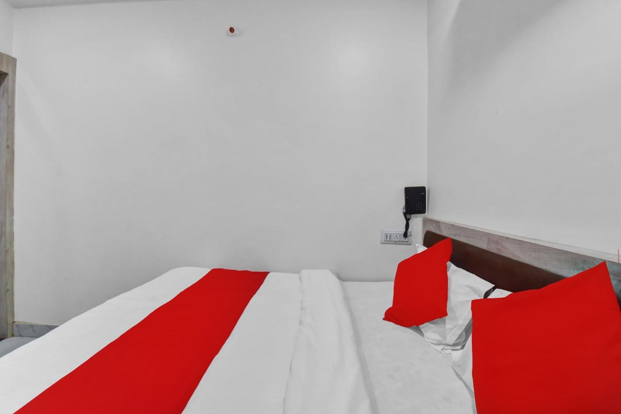 Hotel O Grand L M Ajmer Eksteriør bilde